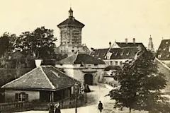 Augsburg_Vortor_zum_Goegginger_Tor_um_1860_abgerissen_1862_800