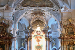 Beuron_mit_Chorraum_mit_Erntedankaltar_1600h