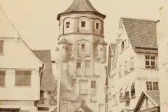Biberach_Riedlinger_Tor_vom_Marktplatz_her_1870_800
