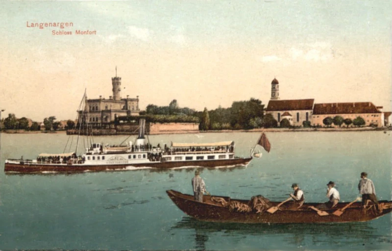 Langenargen_am_bodensee_mit_Dampfer_und_Fischerboot_um_1915_800