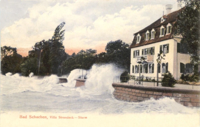 Bad_Schachen_Villa_Strandeck_im_Sturm_1906_800