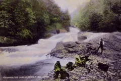 Riedholzer_Wasserfaelle_Angler_1910_800