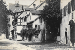 AK_Meersburg_beim_Schlossplatz_1900_800