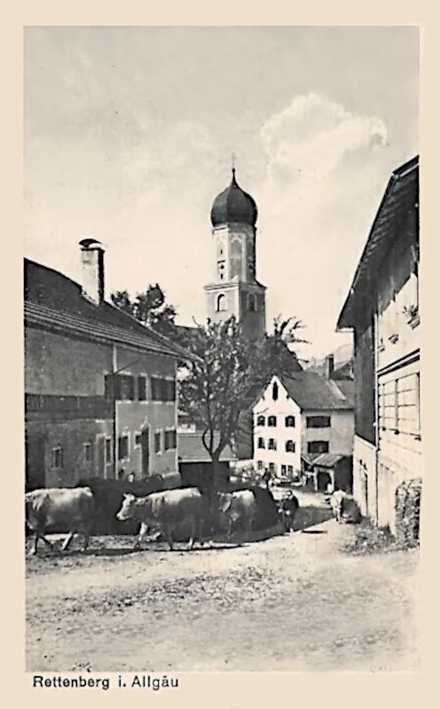 Rettenberg Dorfansicht mit Kirche und Kühen 1922