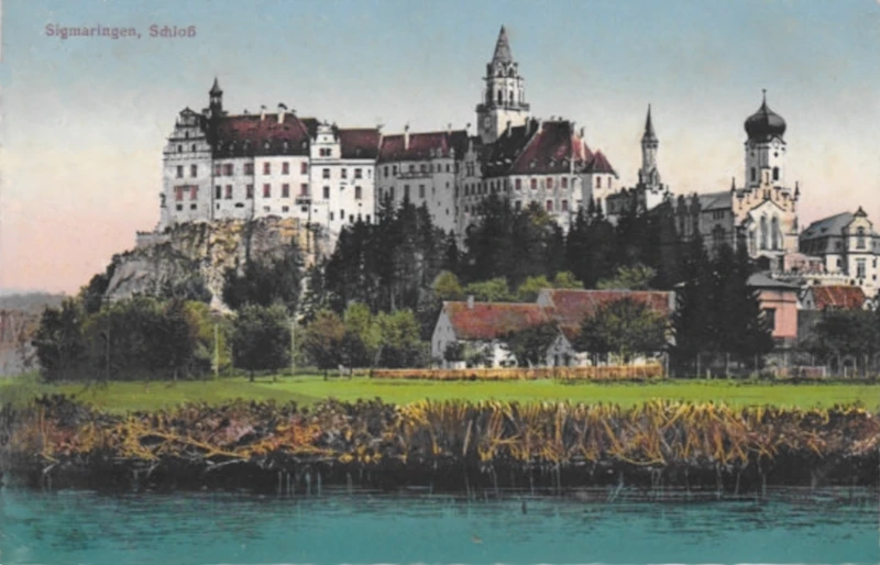Sigmaringen_Schloss_von_der_Donau_her_1905_800