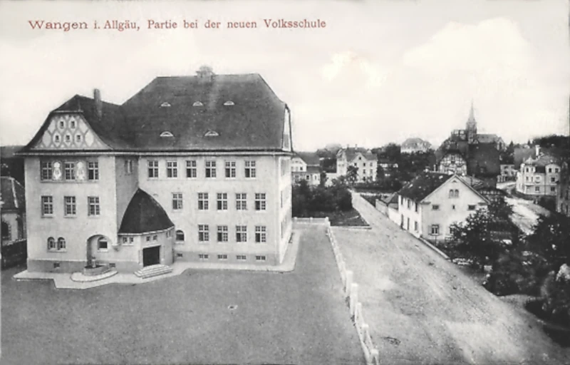 Wangen_Allgaeu_Partie_bei_der_neuen_Volksschule_1914_800