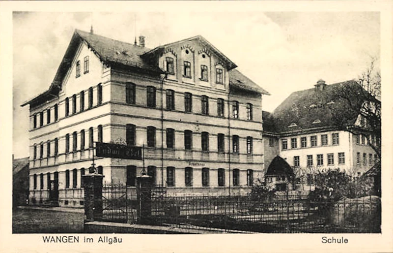 Wangen_Schule_und_Gartentor_mit_Schild_Ludwig_Edel_800
